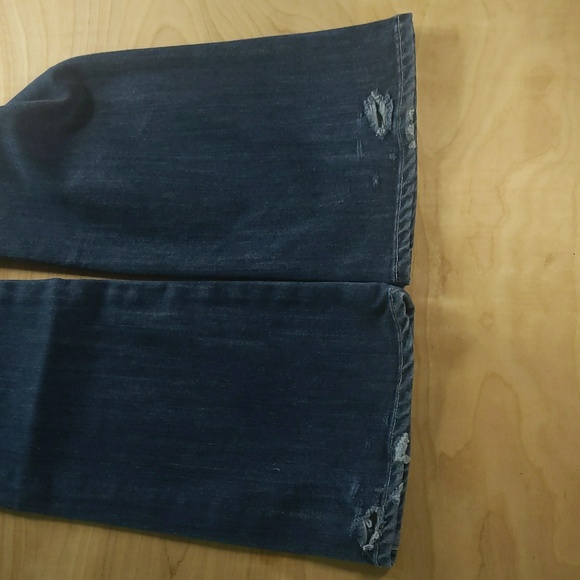 PAIGE Laurel Canyon Low-Rise Bootcut Jeans - Picture 6 of 6